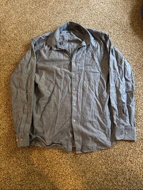Gray Men’s Button-Up Shirt